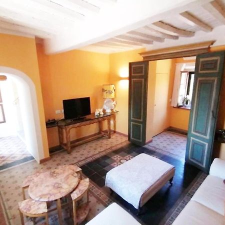 Luxury House Il Borgo Antico Daire Casale Marittimo Dış mekan fotoğraf